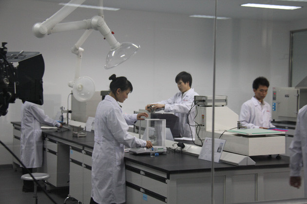 Qingdao Hongde New Material Co., Ltd خط تولید کارخانه